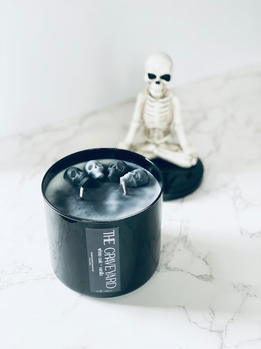 17 oz THE GRAVEYARD Candle