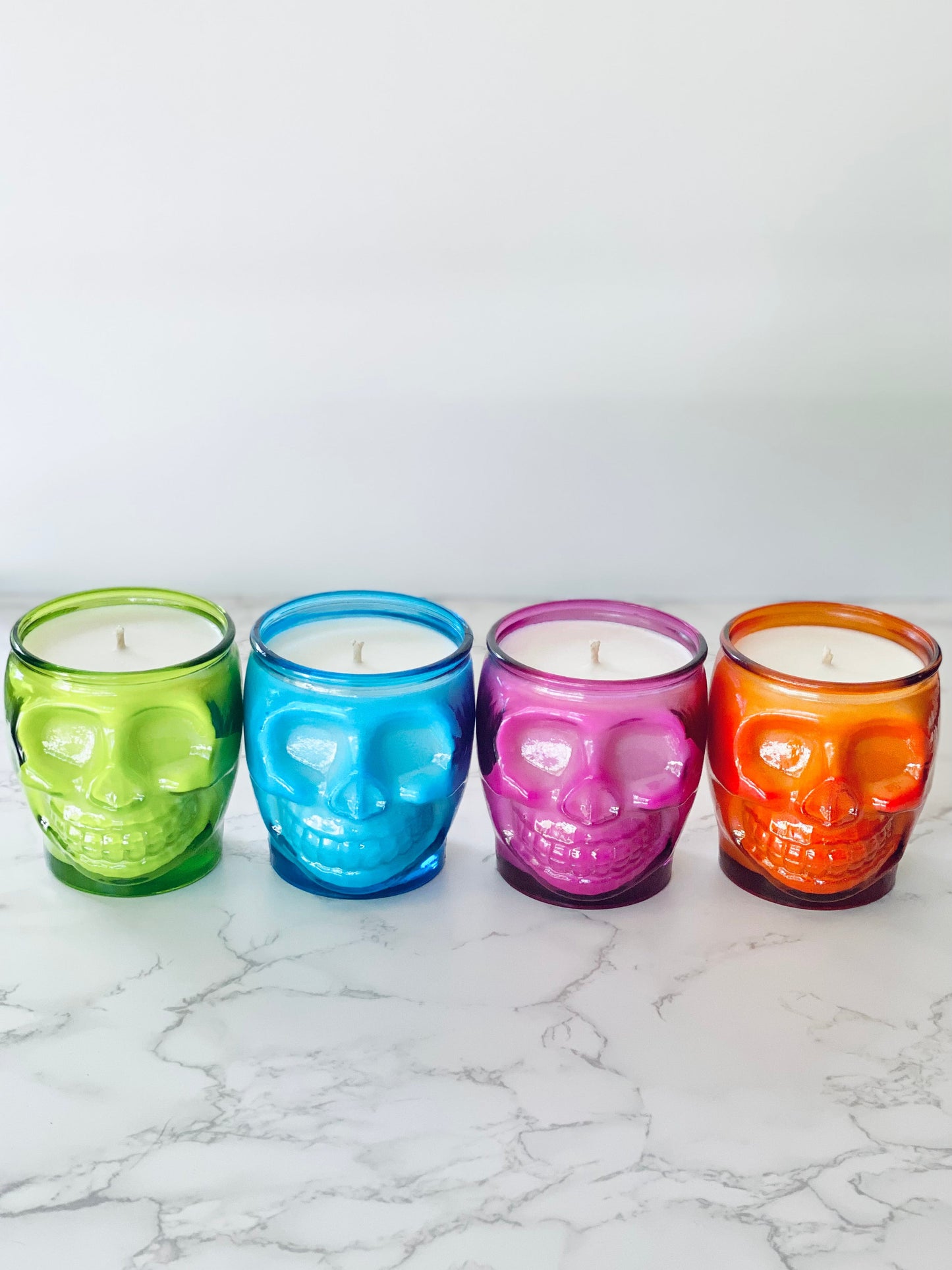 15 oz Colored Skull Candle - ORANGE